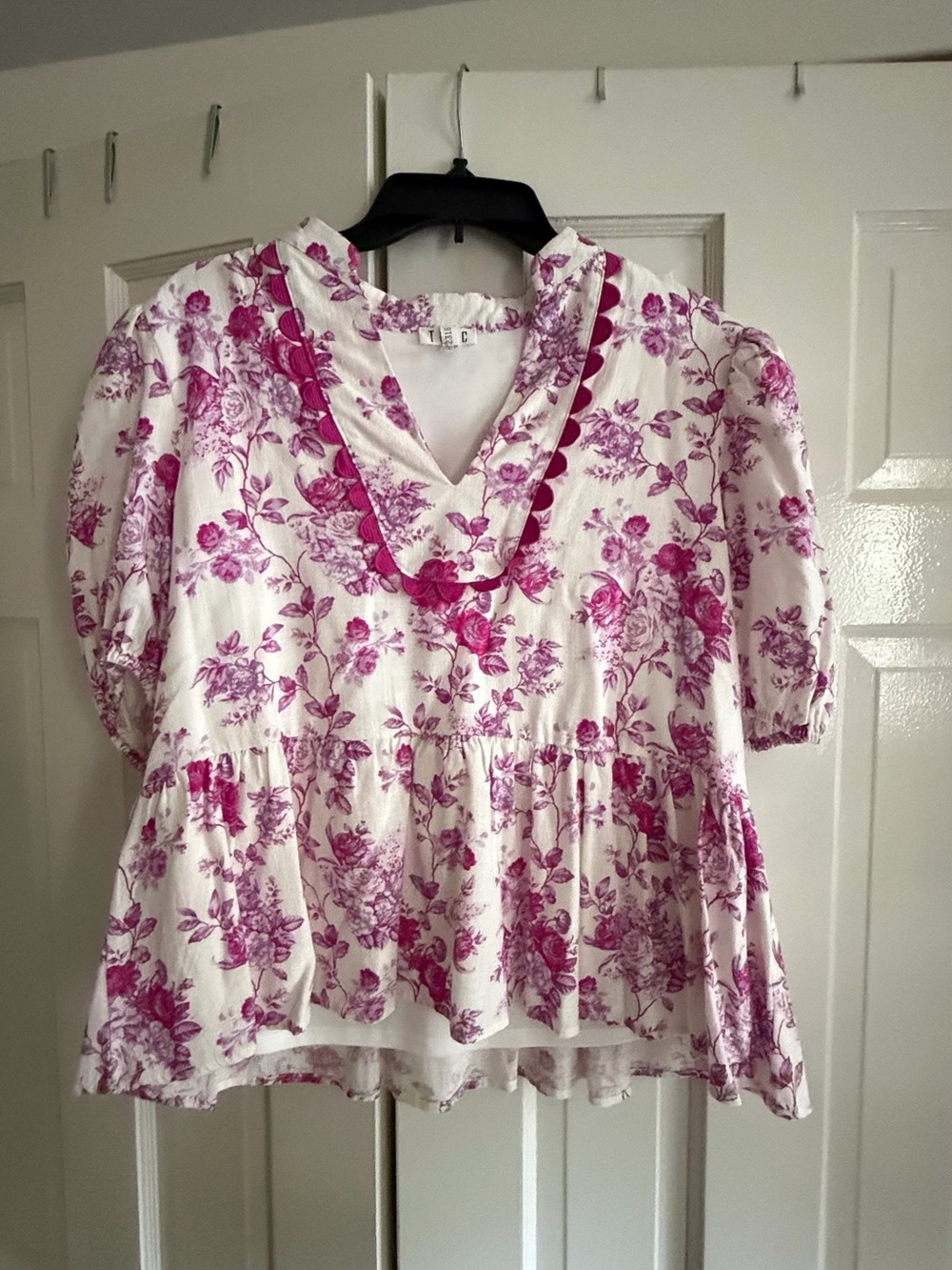TCEC White Blouse with Pink Floral Print and V-Neck Trim